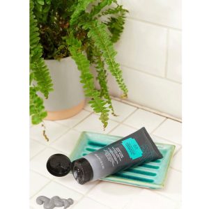 The Body Shop Himalayan Charcoal Purifying Clay Wash - 125ml