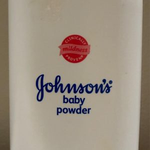 JOHNSON'S Baby Powder for Delicate Skin Hypoallergenic and of Parabens 4oz