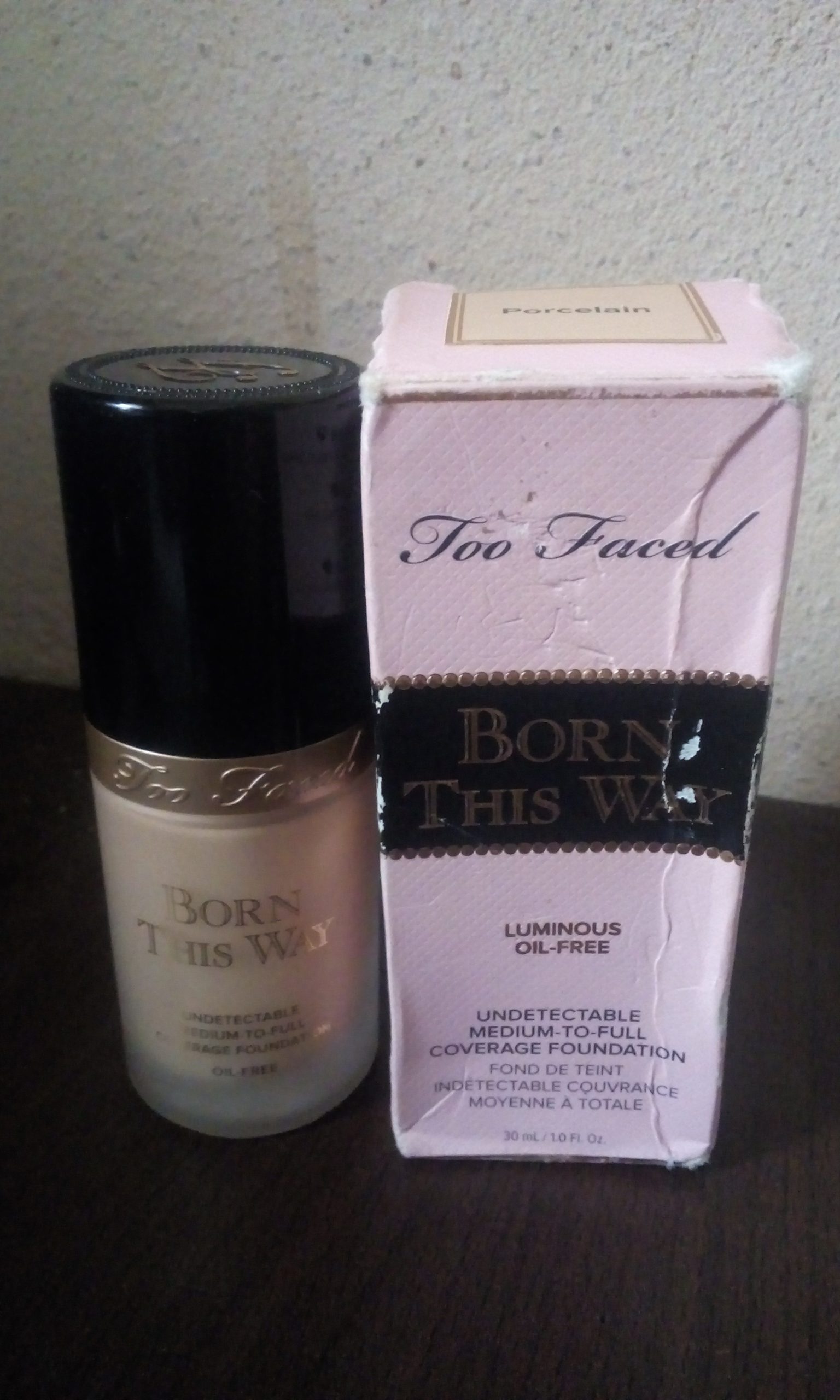Too Faced Born This Way Natural Finish Longwear Liquid Foundation - PORCELAIN